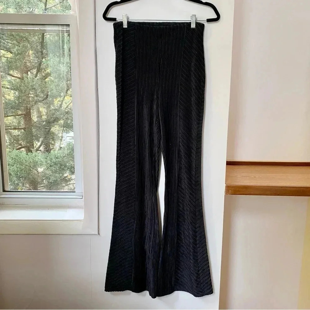 New Free People Slim Pull-On Velvet Flare Pants Black XS - Picture 7 of 14